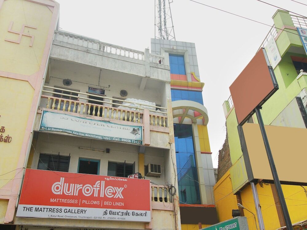 Oyo 9113 Ibras Residency in Tiruchirappalli, India