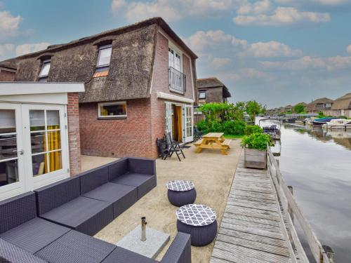 Zwaan 24 6