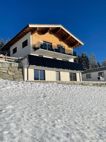 Ferienwohnung Traumblick Familie Seber — 4-Star Luxury Hotel in Mittersill, Austria