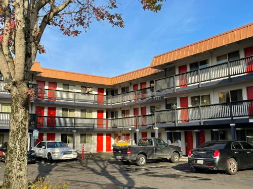 Portland Inn - photo 33