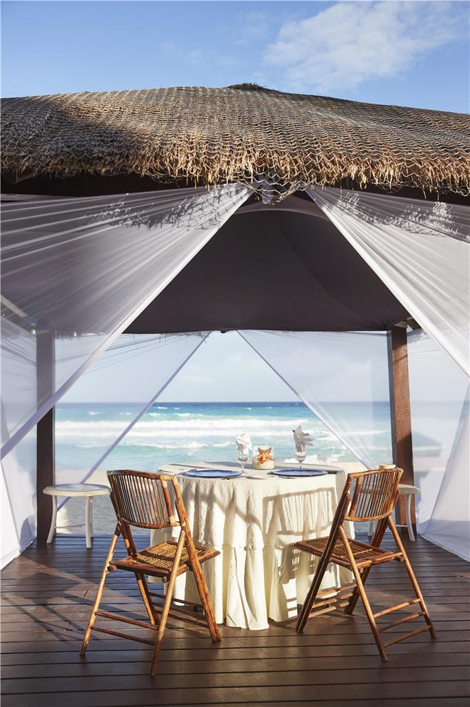 KICUN1_Casitas Dinner.jpg