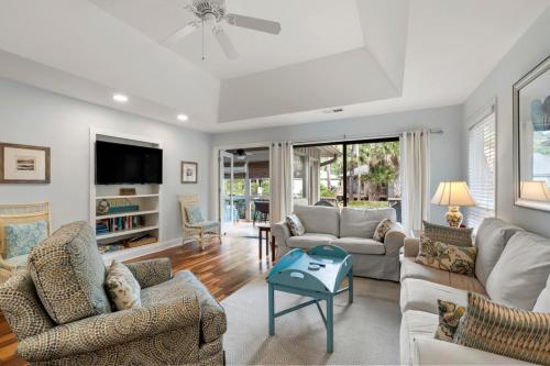 1220 Greenslake Cottage by Akers Ellis Rentals — 4-Star Luxury Hotel in Kiawah Island, United States