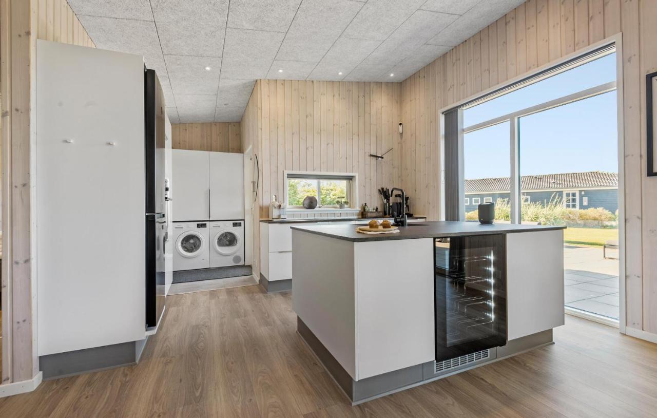 Pet Friendly Home In Hemmet With Wifi — 5-Star Luxury Hotel in None, Denmark