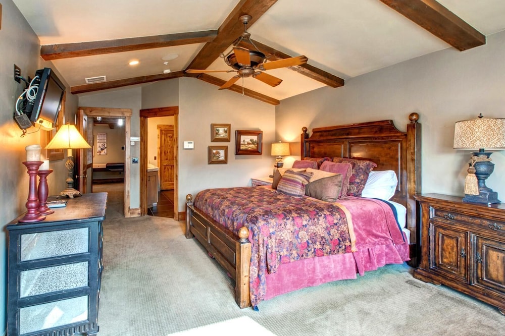 Best Location Steps to Main St Free City Bus to Deer Valley PC Resort Expansive 4 Bedroom Penthouse with Hot Tub BBQ PRH 685 by KBM Resorts - photo 3