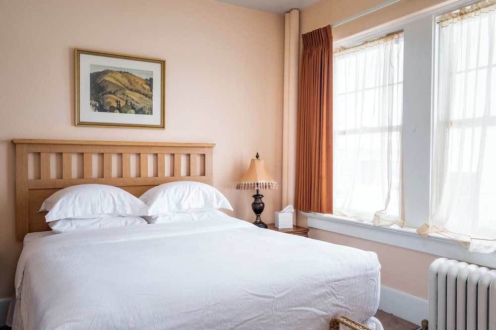 Hotel Condon - featured photo