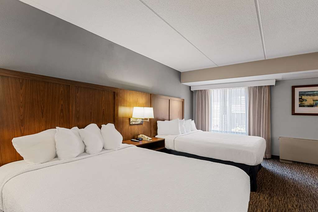 Best Western Bridgeview Hotel - photo 4