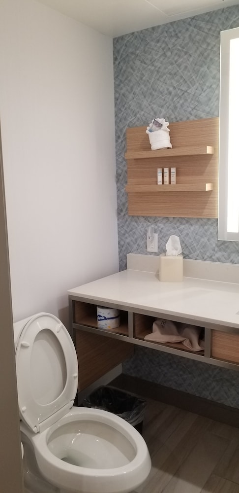 Hilton Garden Inn Colorado Springs Downtown - photo 81