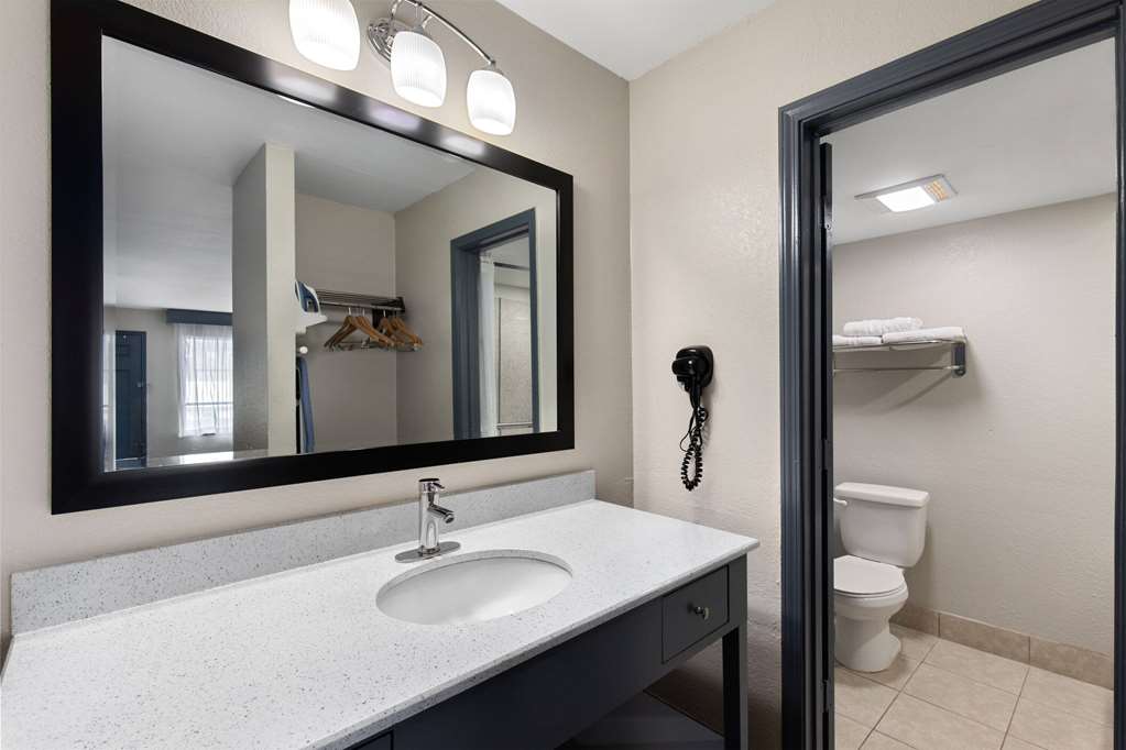 Days Inn by Wyndham Carlisle - photo 23