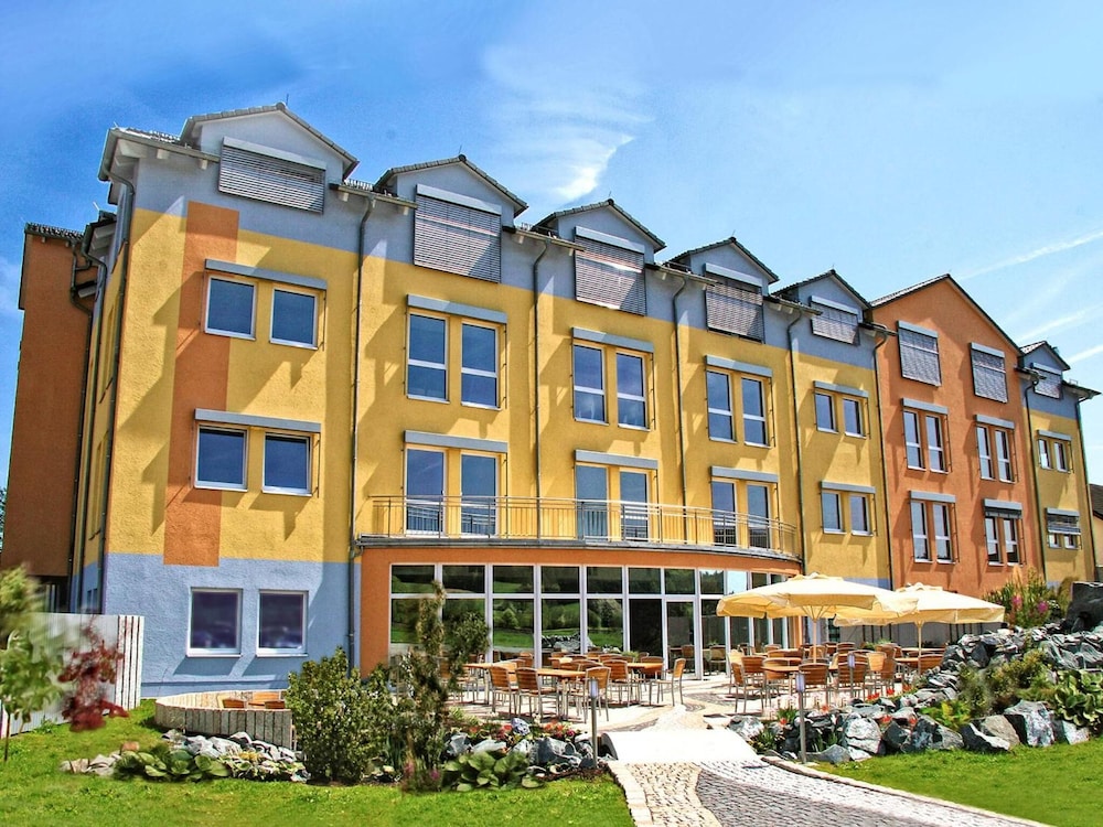 Rebhan's Klassik - carbon neutral hotel in Pressig