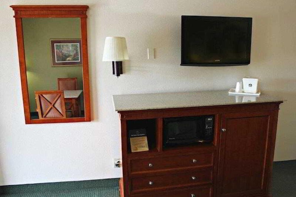Best Western Music City Inn - photo 35