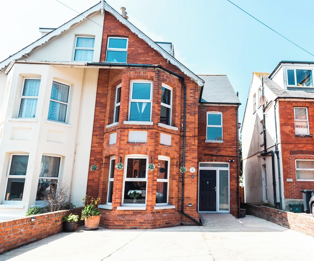 Anchor House — 4-Star Luxury Hotel in Weymouth, United Kingdom