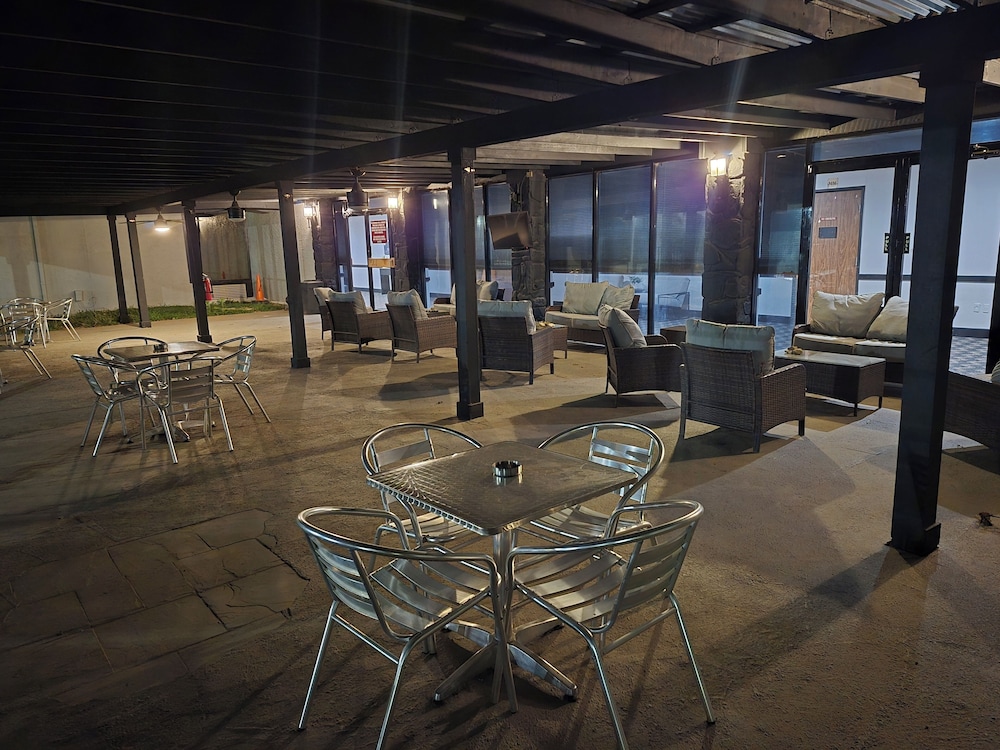 Abilene Whitten Inn - photo 23