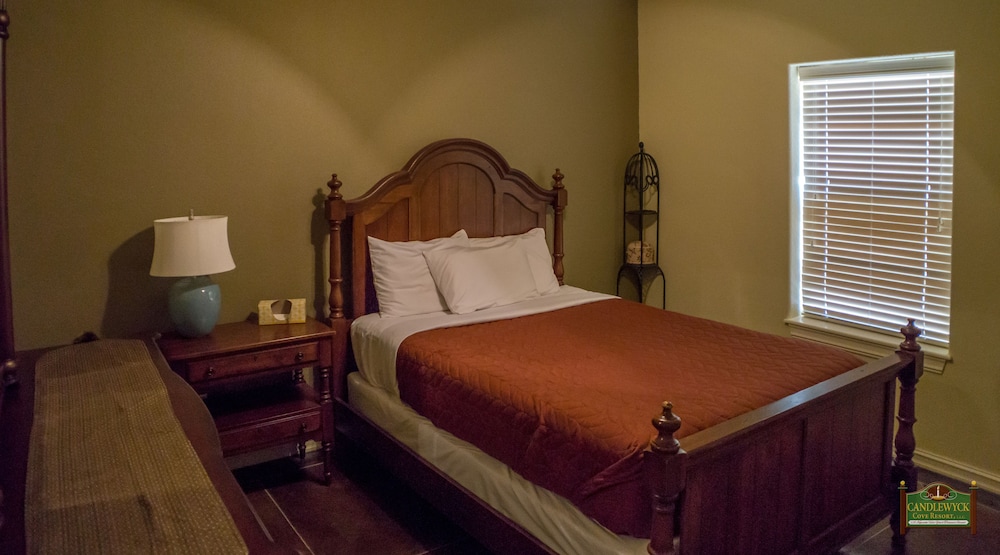 Candlewyck Cove Resort - photo 16