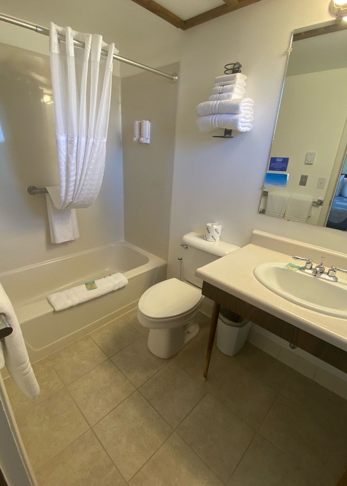 Waterway Inn - photo 28