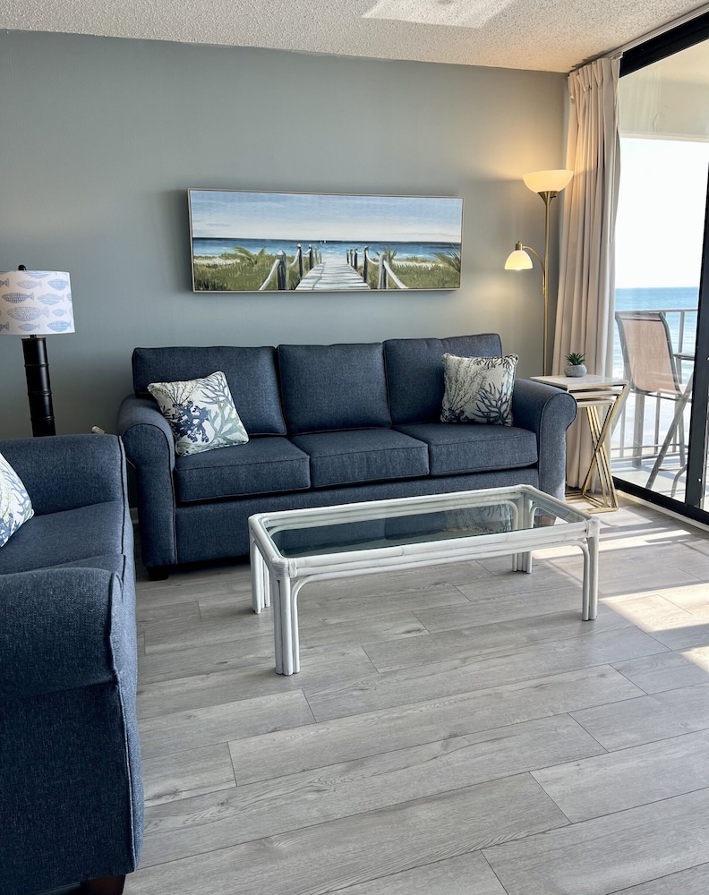 Royal Garden Resort 301 3 Bedroom Condo by RedAwning - photo 11