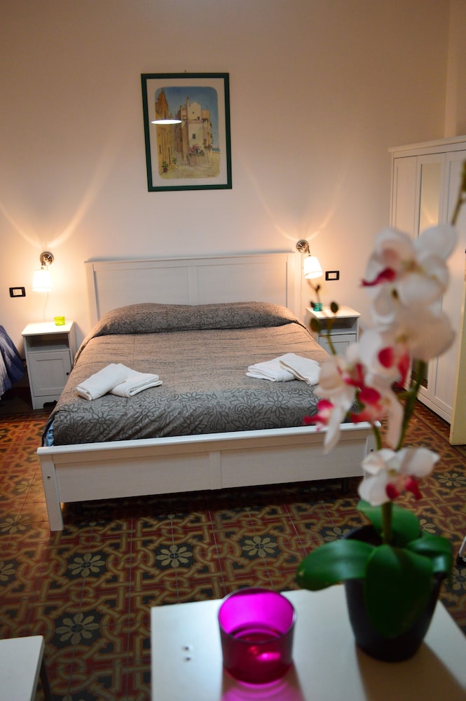 Casa Laganà — 4-Star Luxury Hotel in Reggio Calabria, Italy