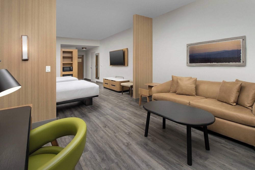 Fairfield Inn & Suites by Marriott Gainesville I 75 - photo 11