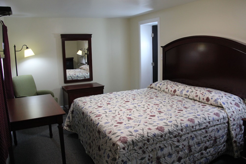 Pleasant Hill Motel - photo 7