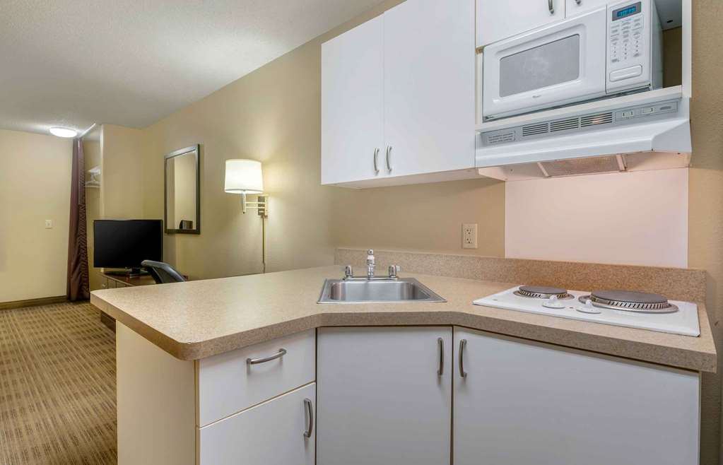 Extended Stay America Suites South Bend Mishawaka North - photo 21