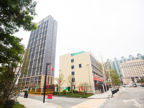 City Light Hotel in Guangzhou, People's Republic of China