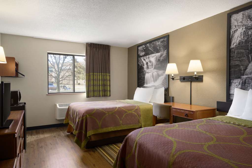 Super 8 by Wyndham Ithaca - photo 18