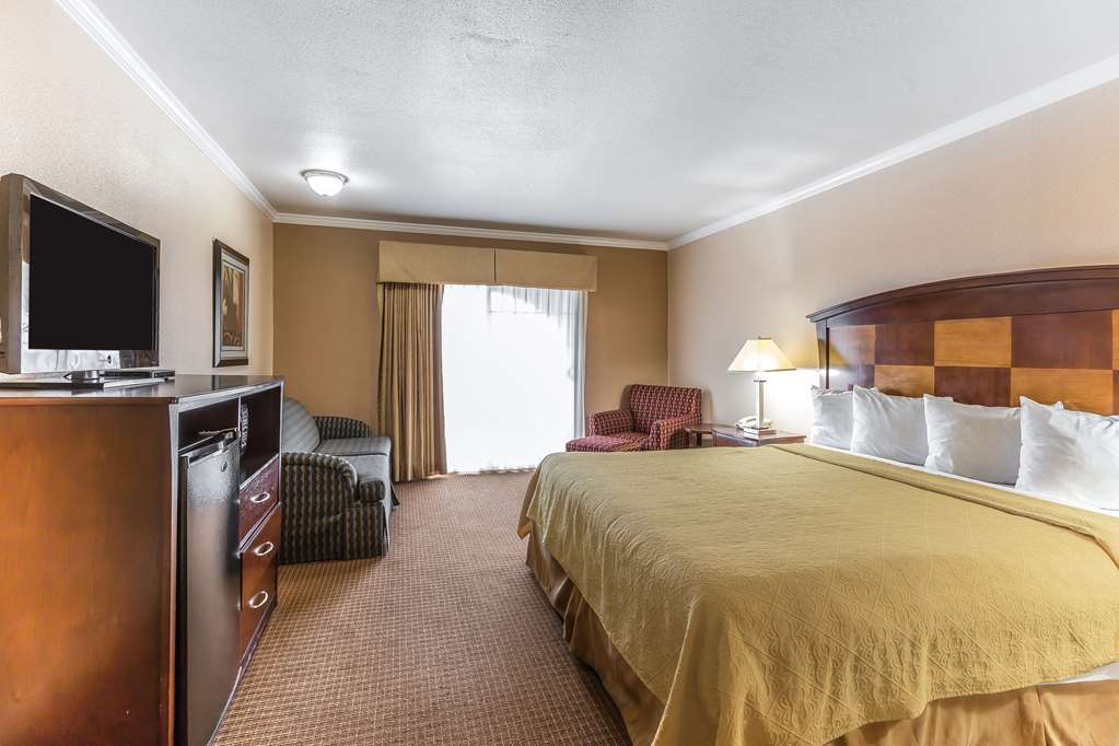 Quality Inn near Hearst Castle - photo 20