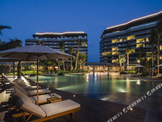 Hainan Greentown Blue Bay Resort - carbon neutral hotel in Lingshui