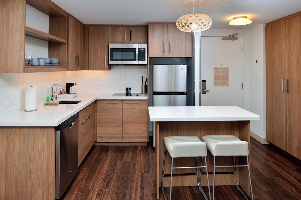 Element North Kansas City - photo 4