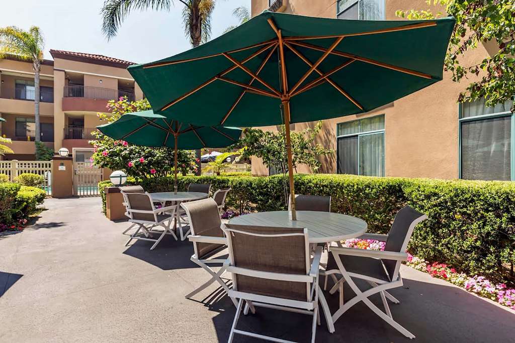 Ramada Suites by Wyndham San Diego - photo 17