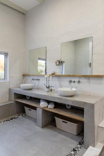 Capri Sands Luxury Guest House