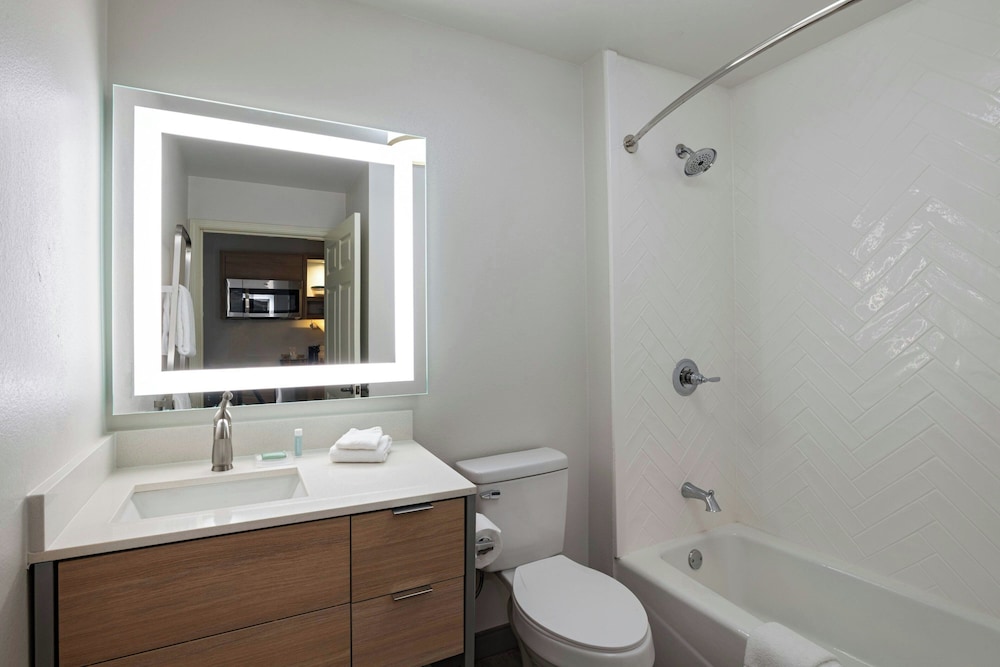 TownePlace Suites by Marriott Lubbock - photo 31