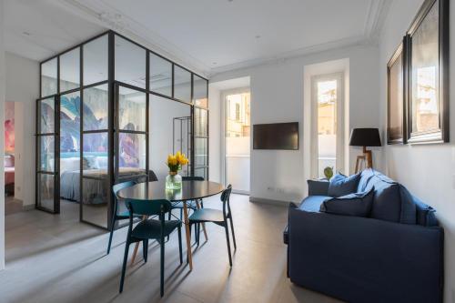 Twin Flowers apartment in San Giovanni — 4-Star Luxury Hotel in Rome, Italy