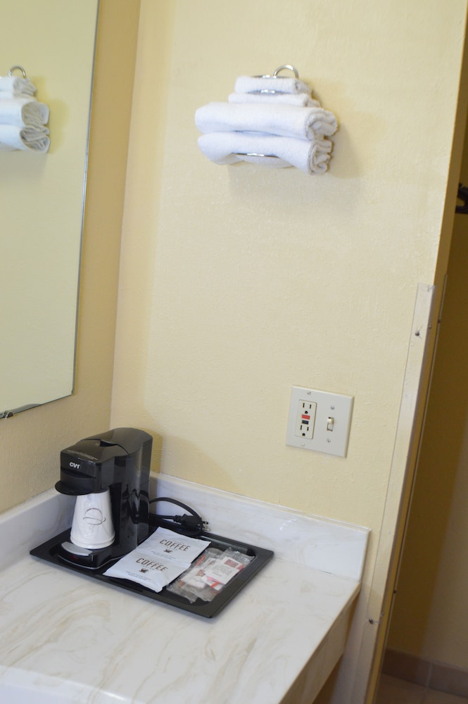 Old Towne Motel - photo 31