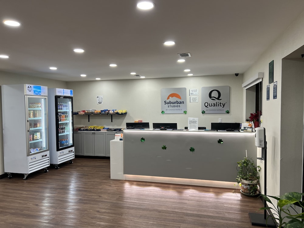 Suburban Studios Millville — hotel in Millville