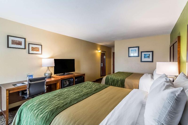 Comfort Inn & Suites Panama City North - photo 10