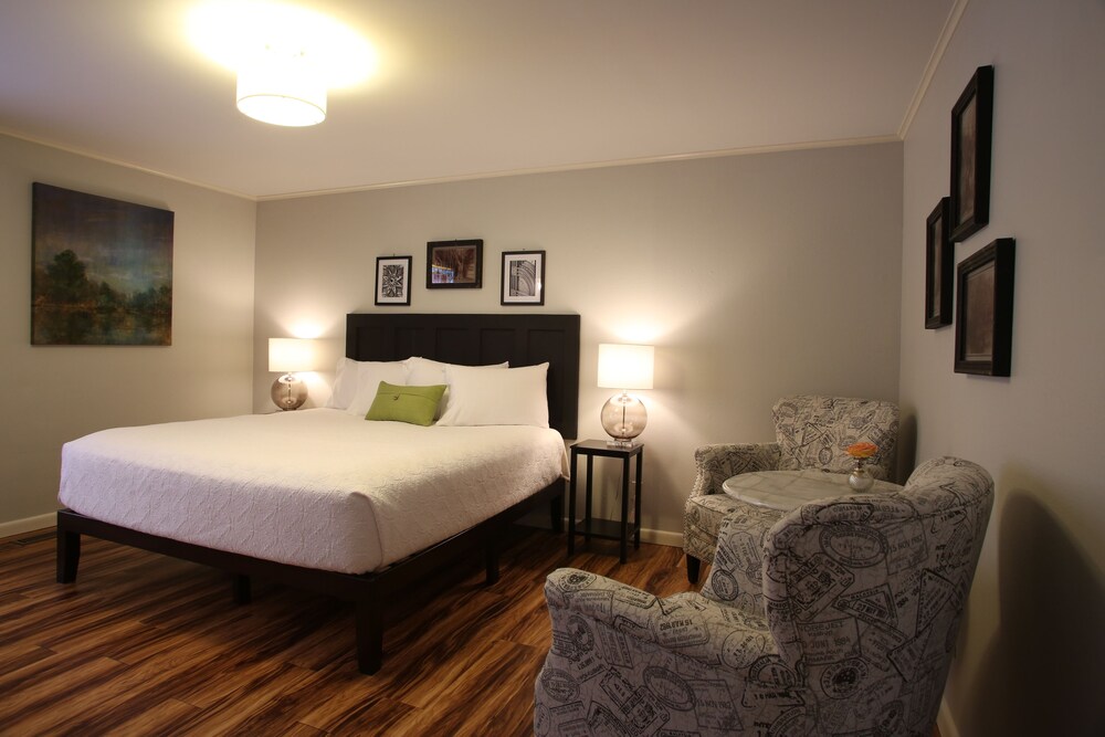 Tower House Inn - photo 20