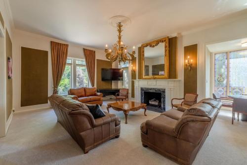 Charming Renovated Capitol Hill House SLC — 4-Star Luxury Hotel in Salt Lake City, United States