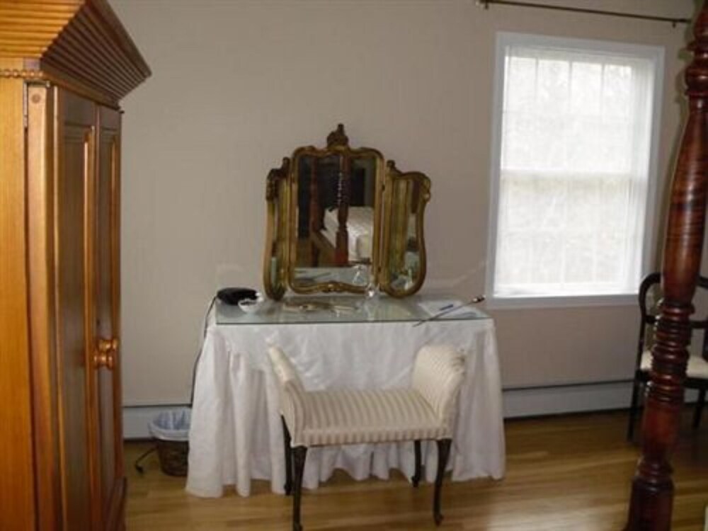 The Shearwater Inn - photo 45