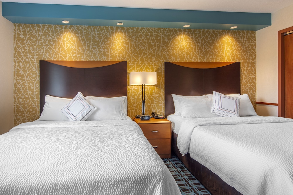Fairfield Inn & Suites by Marriott Hooksett - photo 13