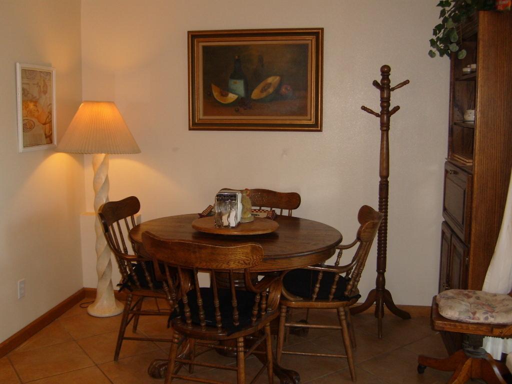 Julian Country Inn - photo 16