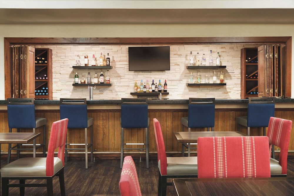 Comfort Suites Milwaukee Airport - photo 62