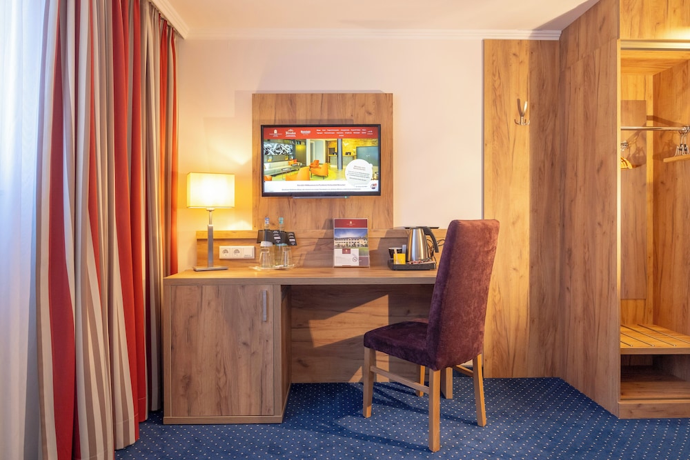 Parkhotel Hohenfeld Münster — Munster — photo 4