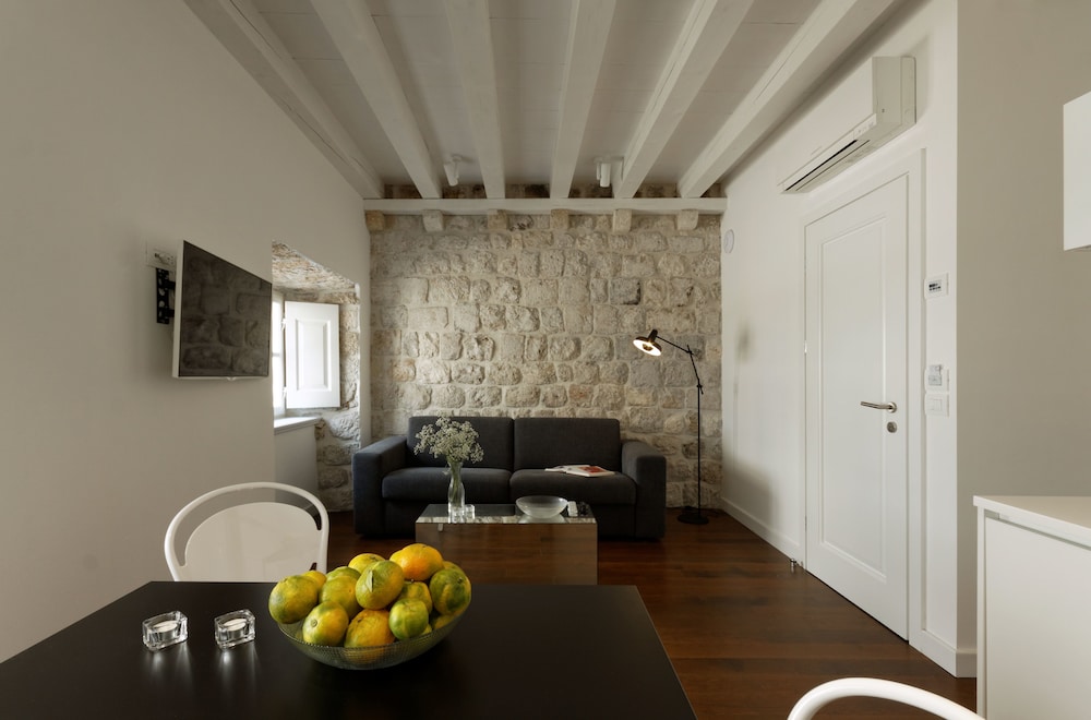 Apartments Eleganca