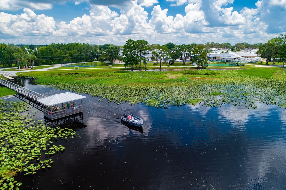 Buttonwood Bay RV Resort - photo 30