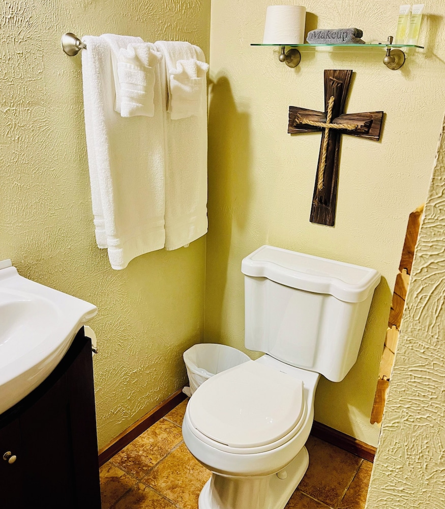 Bear Inn Retreat - photo 49