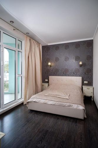 2 Bedrooom In CENTER Всегда есть свет — 4-Star Luxury Hotel in Odessa, Ukraine
