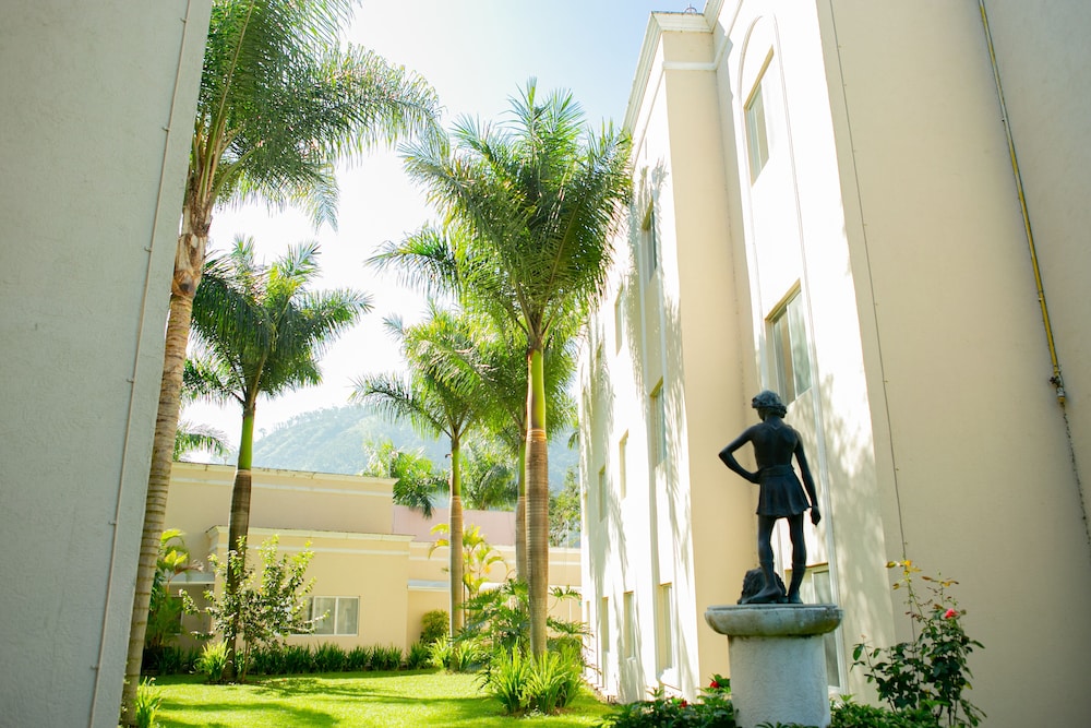 Hotel Las Palomas Tepic Express