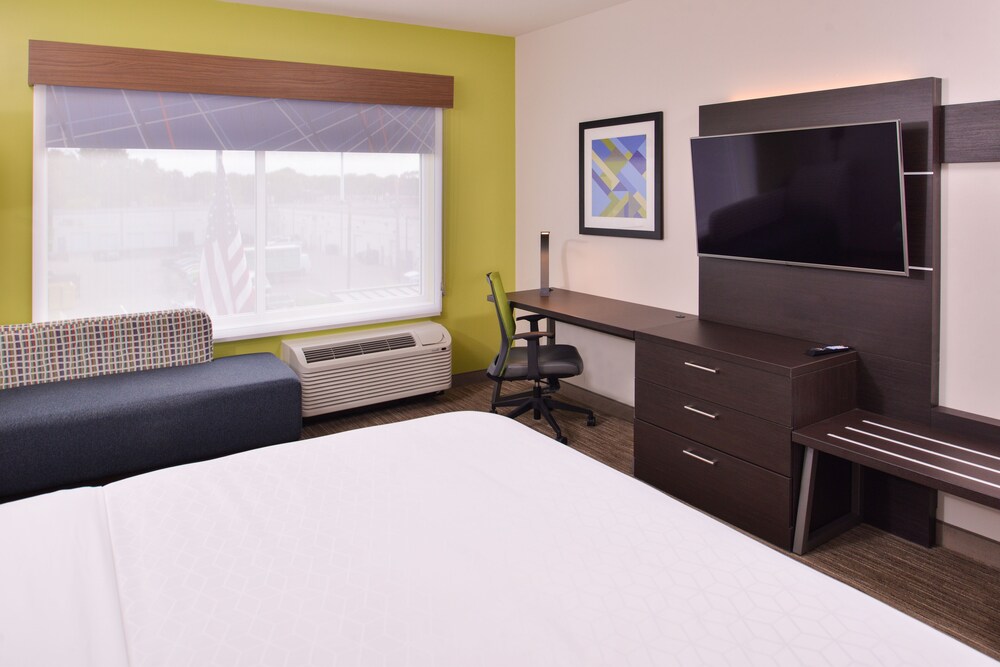 Holiday Inn Express & Suites Mall of America MSP Airport by IHG - photo 5