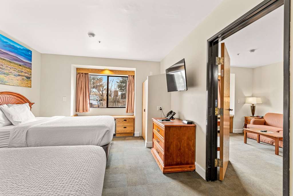 Days Inn by Wyndham Camp Verde Arizona - photo 24
