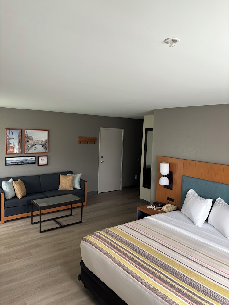 Country Inn & Suites by Radisson Shelby NC - photo 3